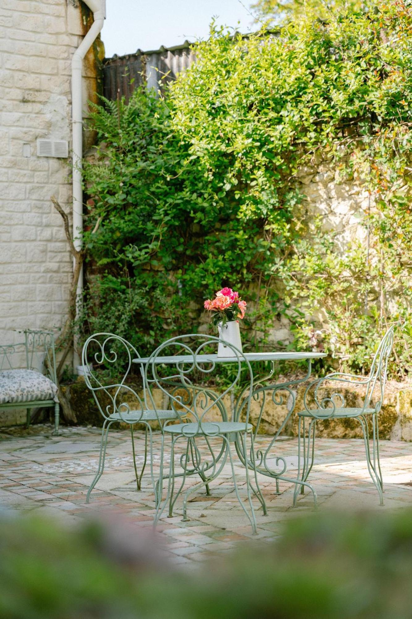 Bed & Breakfast Les Glycines De Monchy- D'hotes Monchy-Humieres
